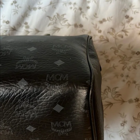 MCM Black Leather w/ Multicolor Racing Stripe & Silver Hardware EUC - Picture 8 of 9